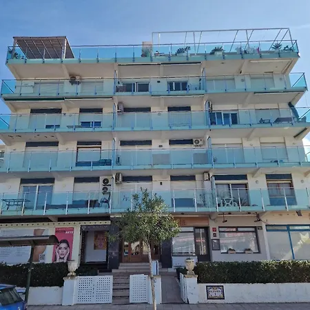 Libertad 36 アパート